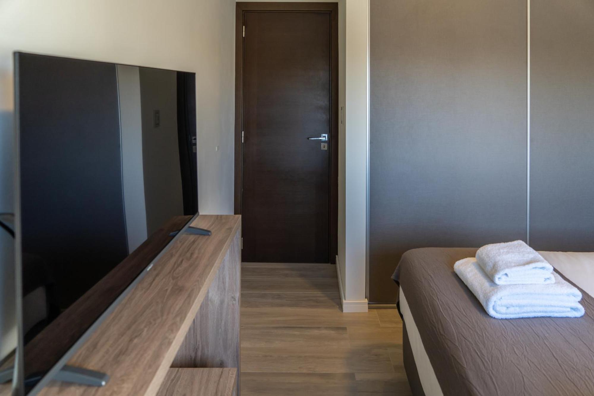 Espacio Terra Apartamentos Junín Esterno foto